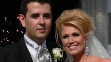 CRISTINA RUS se bucură din plin de libertatea soţului ei! Cum au fost surprinşi cei doi îndrăgostiţi