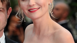 De ce Kirsten Dunst nu vrea sa fie perfecta: "Imi place imperfectiunea de aceea nu vreau sa-mi indrept dintii"