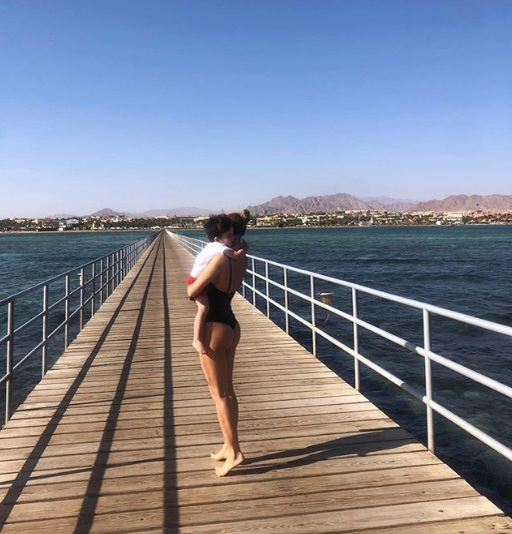 Marina Dina, vacanță cu peripeții în Egipt! Cât de sexy arată în costum de baie după ce a născut gemeni