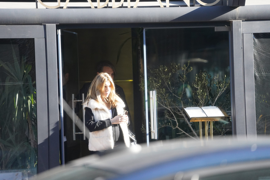 Syda și-a scos soția la restaurant! Luna aceasta, Sheila va deveni mămică