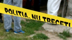 Un bărbat din Botoșani a fost omorât în bătaie de iubita sa: ”Lovituri cu pumnii, cu picioarele, cu obiecte din bucătărie!”