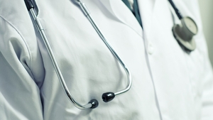 Orașul din România în care medicii au salarii de 5.000 sau 10.000 de euro. Care este motivul