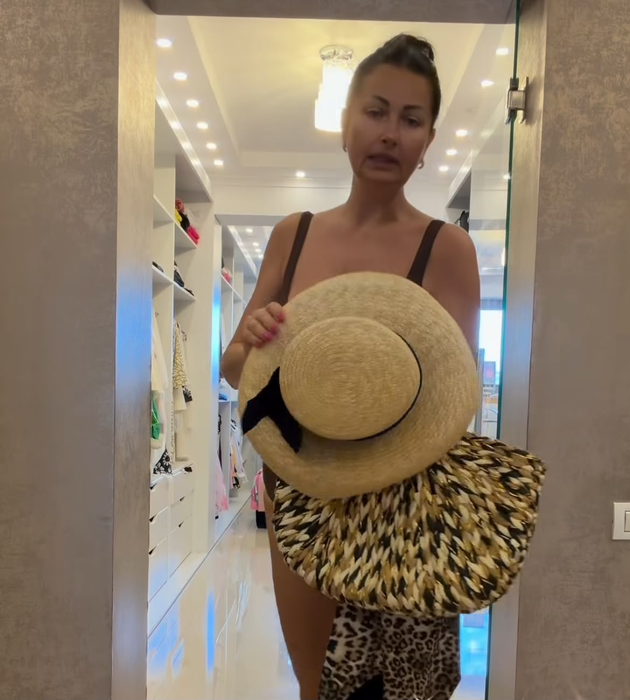 Gabriela Cristea în costum de baie/ sursă foto: social media