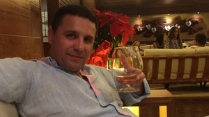 Nu se uita la bani cand vine vorba despre capriciile sotiei! Uite ca cadou valoros i-a daruit Nicu Paleru consoartei lui