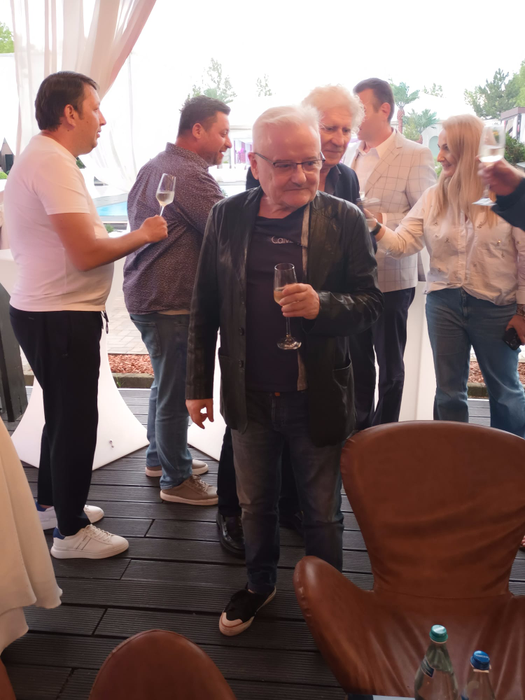Irinel Columbeanu la împlinirea vârstei de 66 de ani