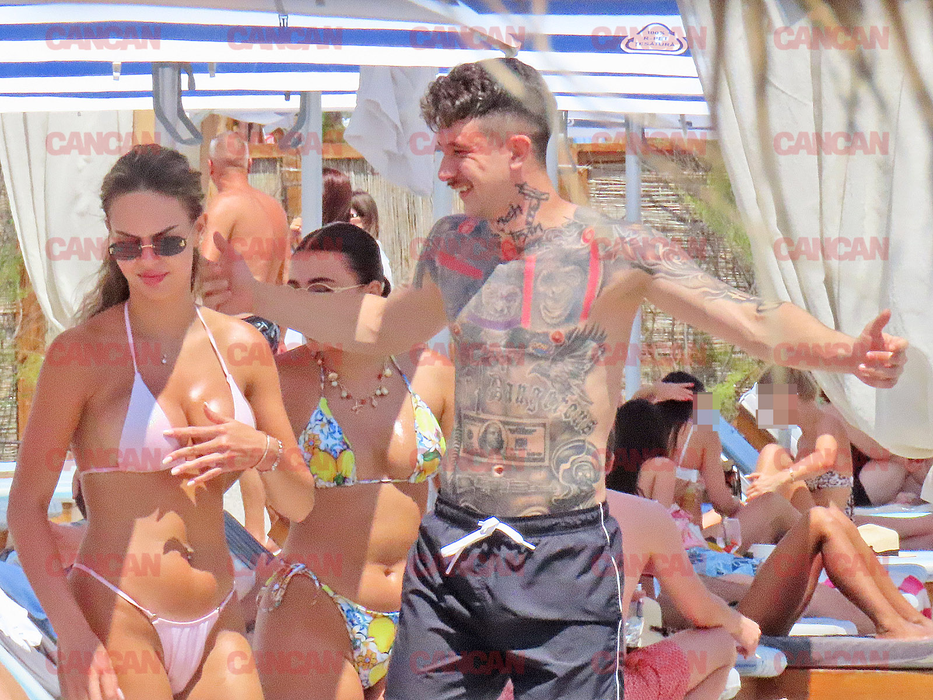 MGK și fiului celebrului manelist, Vali Vijelie, au petrecut clipe splendide la mare