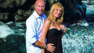Sotii Zenga sunt scriitori! Dupa ce a lansat “Manualul Mamicii ZEN” by Raluca, Walter Zenga a lansat cartea antrenorului zen!