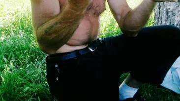 Imagini incredibile cu interlopi care isi fac de cap in puscarie, apoi se lauda pe Facebook!