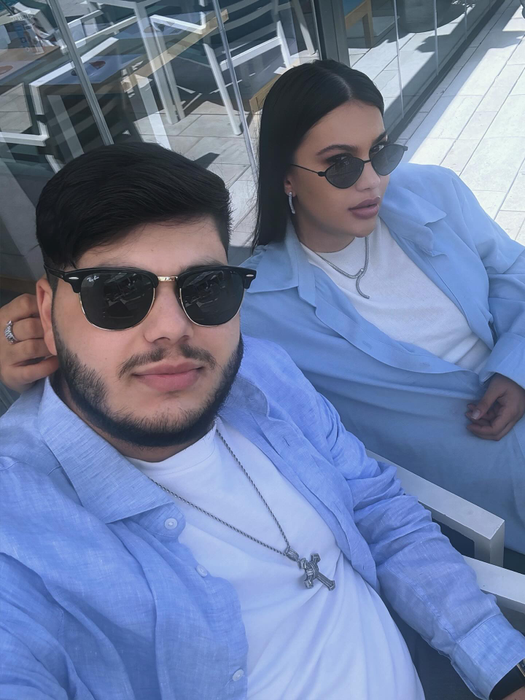 Betty Salam a renunțat la custodia fiului ei. Cătălin Vișănescu și fiica lui Florin Salam au semnat înțelegerea finală la notar