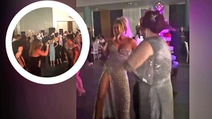 Întâlnire de gradul zero între Dorian Popa și Babs la un an şi jumătate de la despărţire! El a cântat, ea a dansat, apoi...