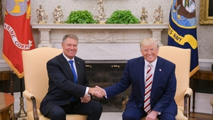 Ce mesaj i-a transmis Donald Trump lui Klaus Iohannis cu ocazia Zilei Naționale a României
