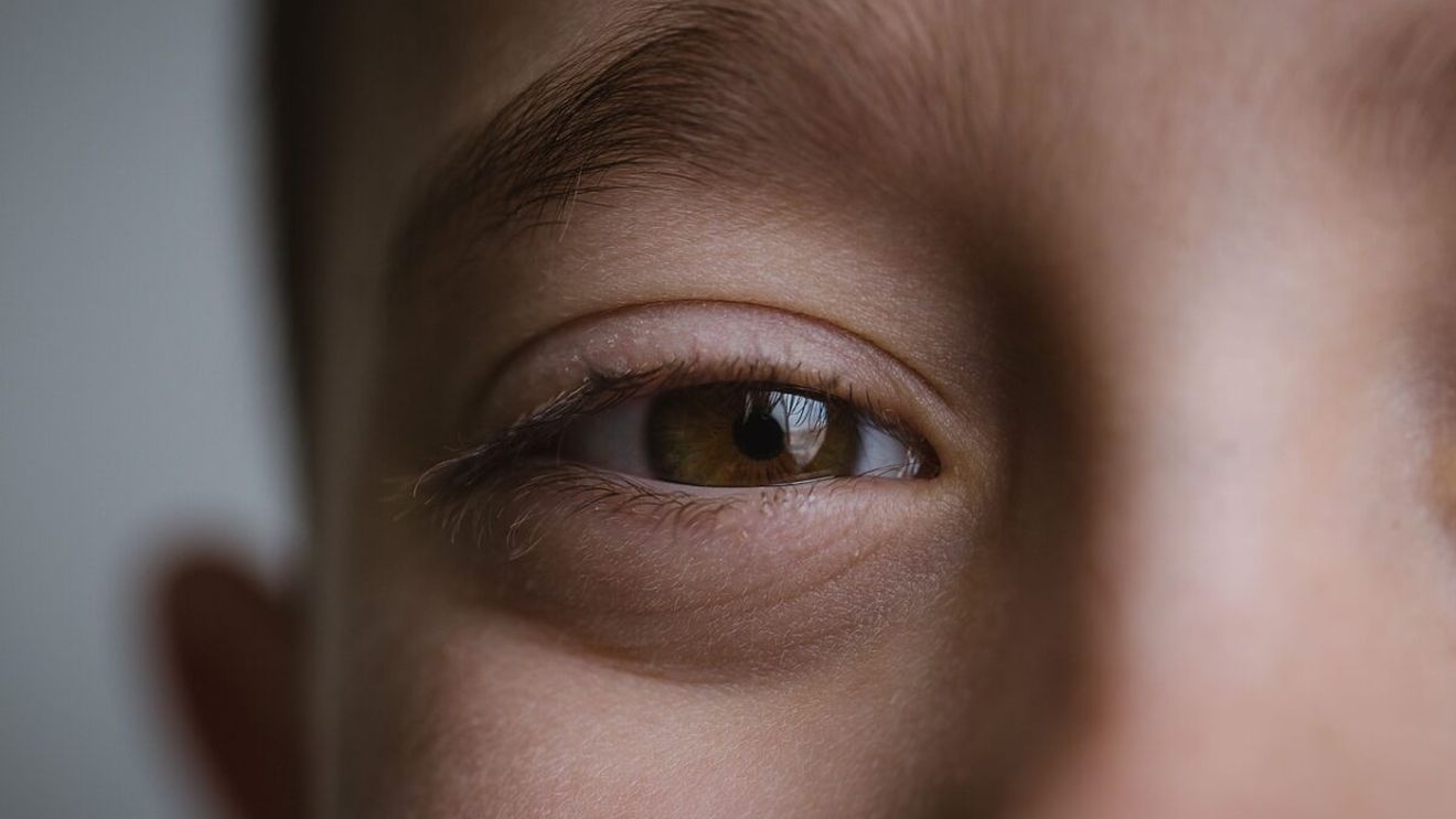 Dr. Mihai Craiu, semnal de alarmă pentru părinți: „Doza nocivă” care le distruge vederea copiilor