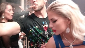 Imagini fabuloase cu averea lui Tristan Tate, bărbatul pe care Bianca Drăgușanu l-a sărutat