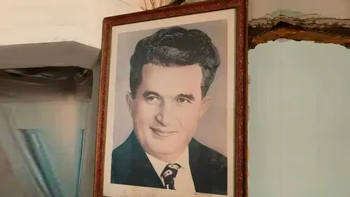 Ai așa ceva pe acasă?! Cu câți lei se vinde acum un tablou cu Nicolae Ceaușescu