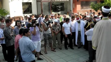 Premierul bulgar, blestemat sa-si rupa piciorul de un cleric musulman