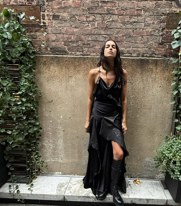 Secretele modelelor Victoria’s Secret, dezvăluite! Cum reușesc Adriana Lima, Bella Hadid și Irina Shayk să-și mențină siluetele invidiate de femei