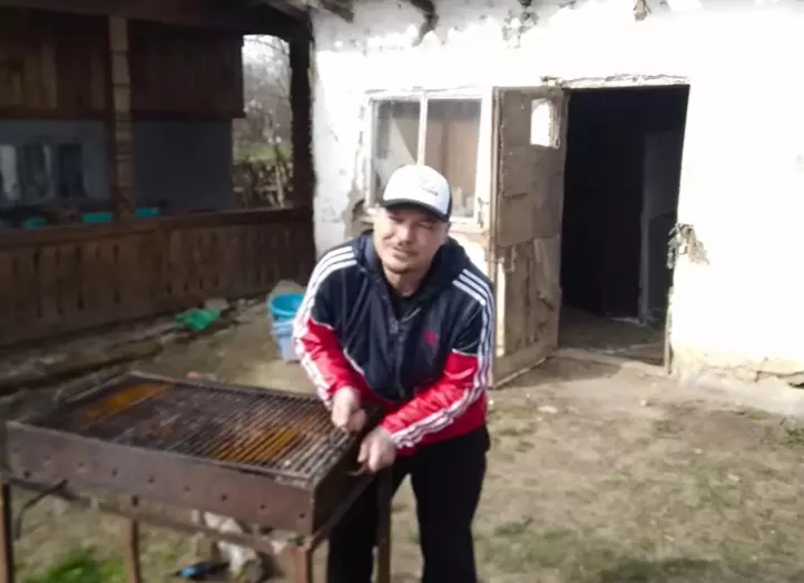 Cum arată casa de la țară a lui Puya. Locuința a fost renovată chiar de artist