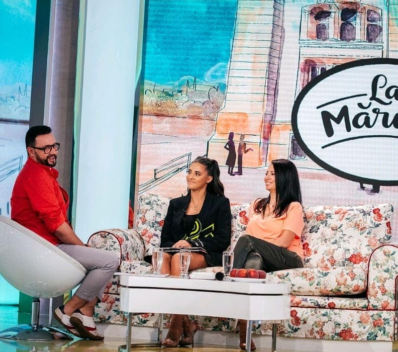 Cum și-a surprins Antonia mama chiar de ziua ei de naștere. Denise Iacobescu împlinește 52 de ani