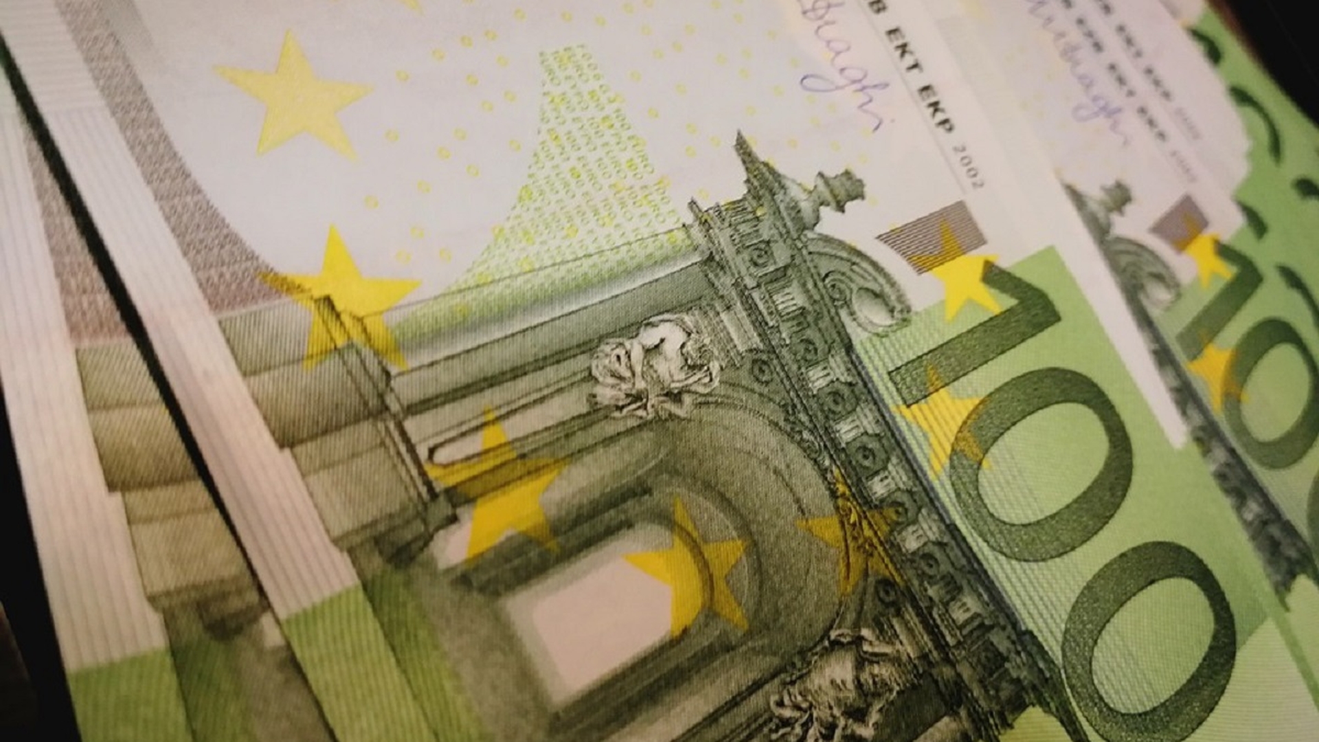 Curs valutar BNR, 30 aprilie 2021. Euro câștigă din nou teren în fața leului