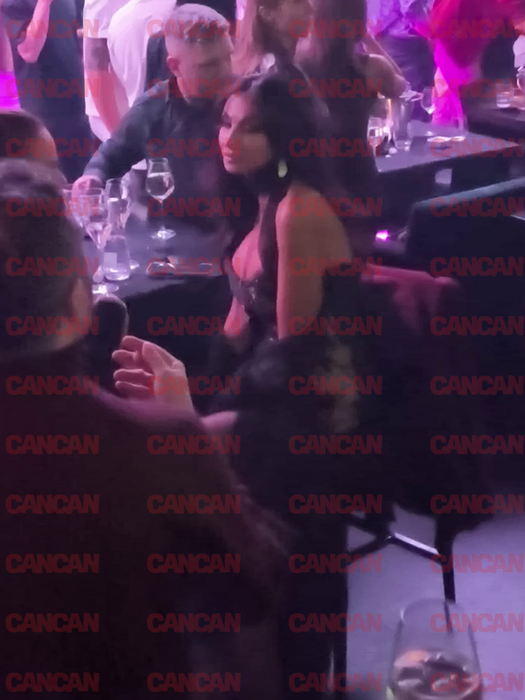 Mădălina Ghenea a petrecut o noapte întreagă în Loft