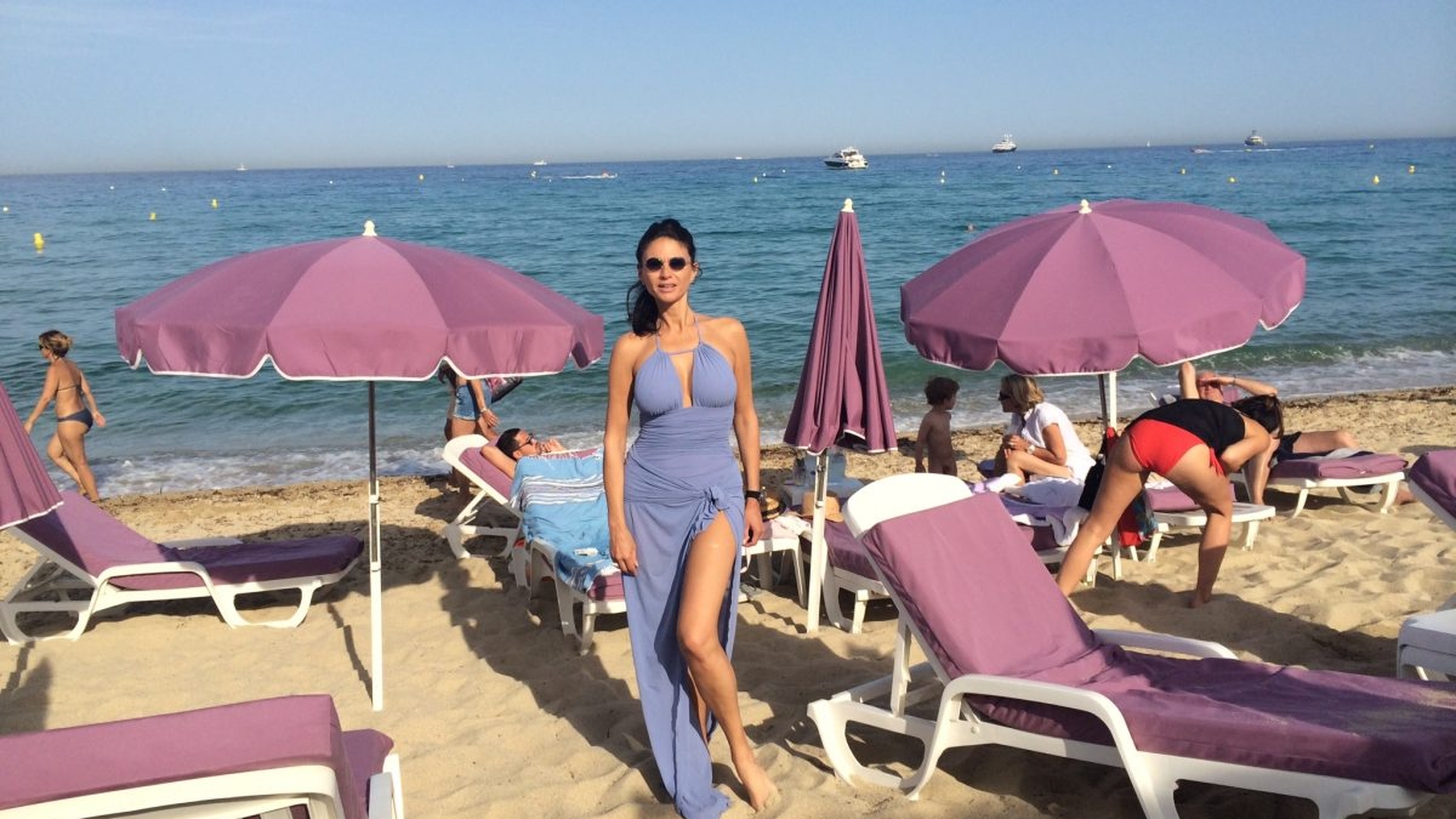 Ramona Bădescu dezvăluie secretul tinereții veșnice: „Îmi cumpăr tratamente naturiste”