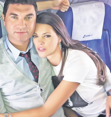 Pe vremuri, o brunetă sexy, în prezent, blondă ca o păpușă Barbie! Alina Vidican s-a transformat enorm după operațiile estetice costisitoare