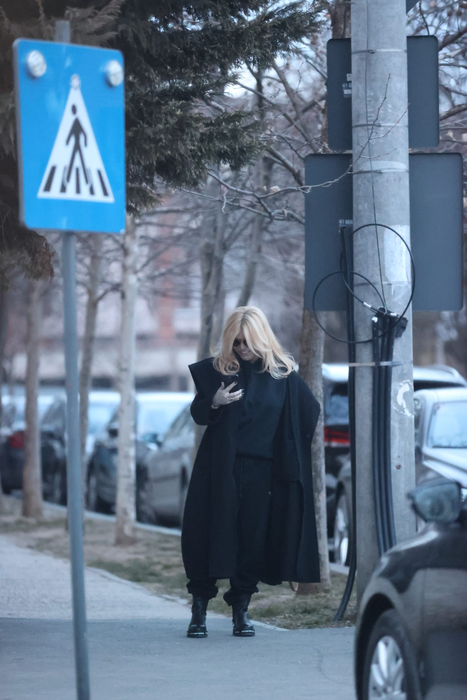Loredana Groza nu arată ca în pozele de pe Instagram