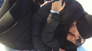 Mitea a tăvălit-o pe Tonciu prin zăpadă de i-au mers fulgii! Uite cum a împăcat-o la final!