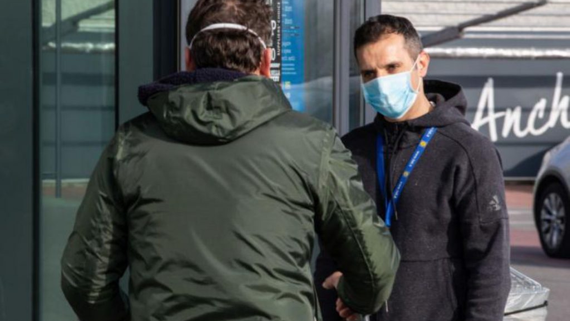 Ministerul Sănătăţii, ADEVĂRUL despre măștile fabricate manual sau din pânză/bumbac/tifon. “NU protejează împotriva infecției cu coronavirus!”