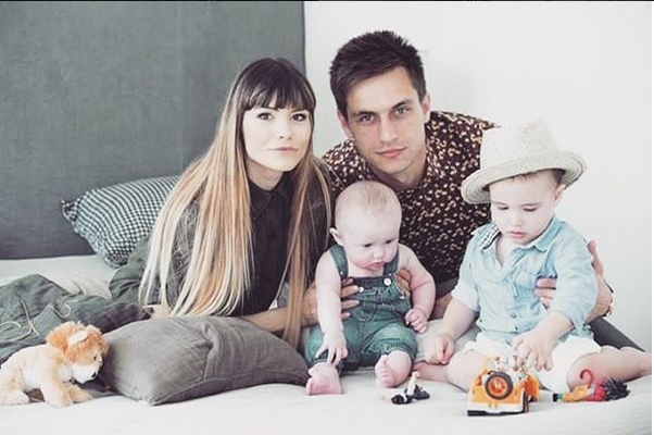 Îl mai ştiţi pe CIPRIAN TĂTĂRUŞANU, portarul care îl scotea din minţi pe GIGI BECALI? Cum mai arată în prezent familia acestuia