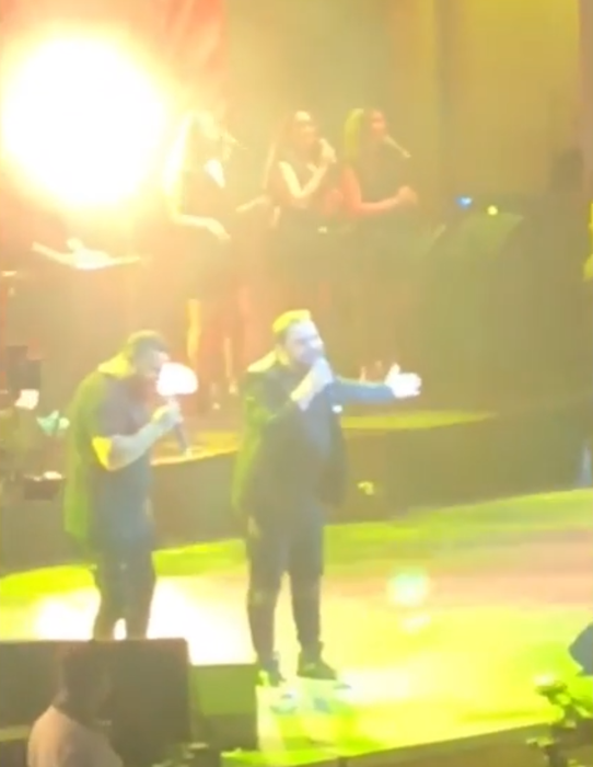 Duet de senzaţie la Sala Palatului! Florin Salam şi Connect-R au cântat împreună