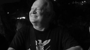 DOLIU în presa din România! A murit jurnalistul Alex Revenco