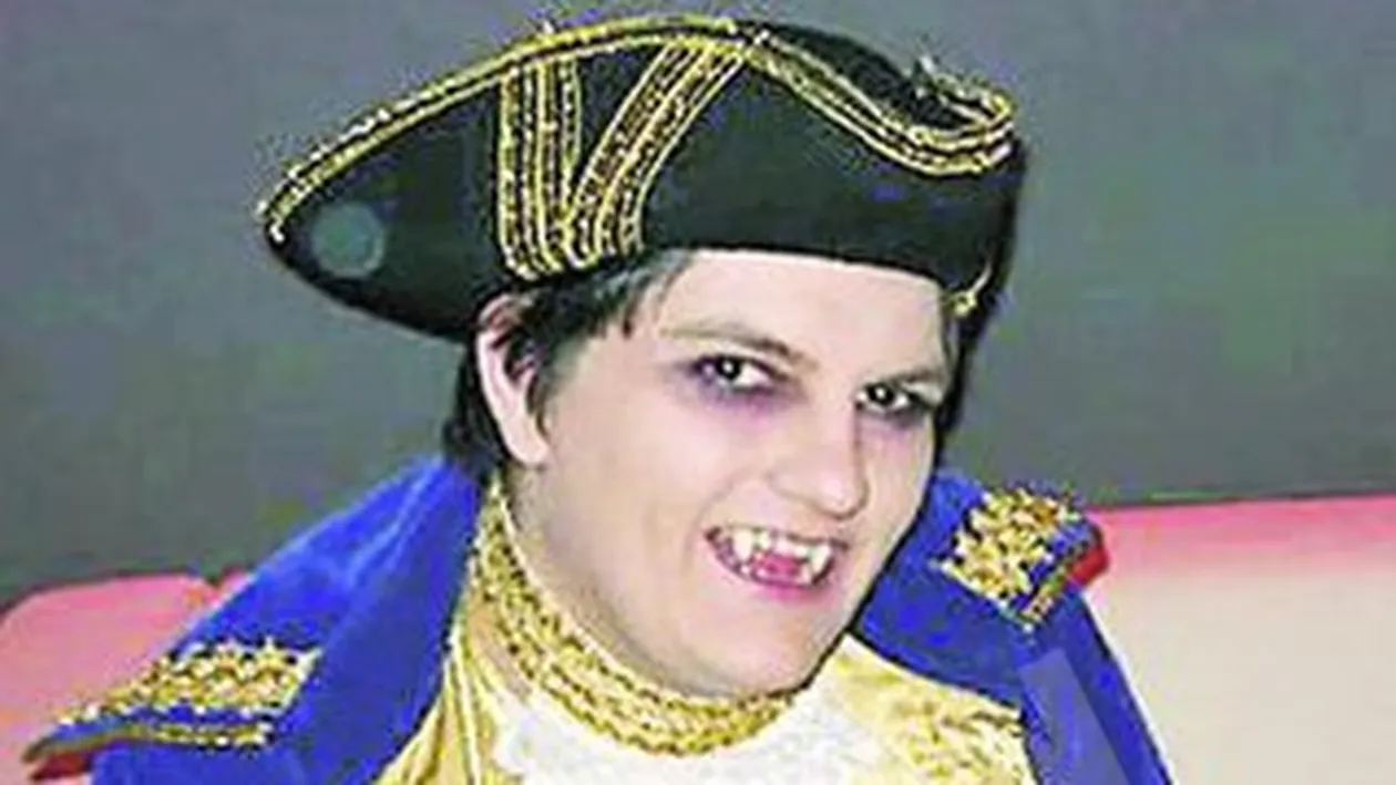 Fiul lui Leo Iorga e vampir