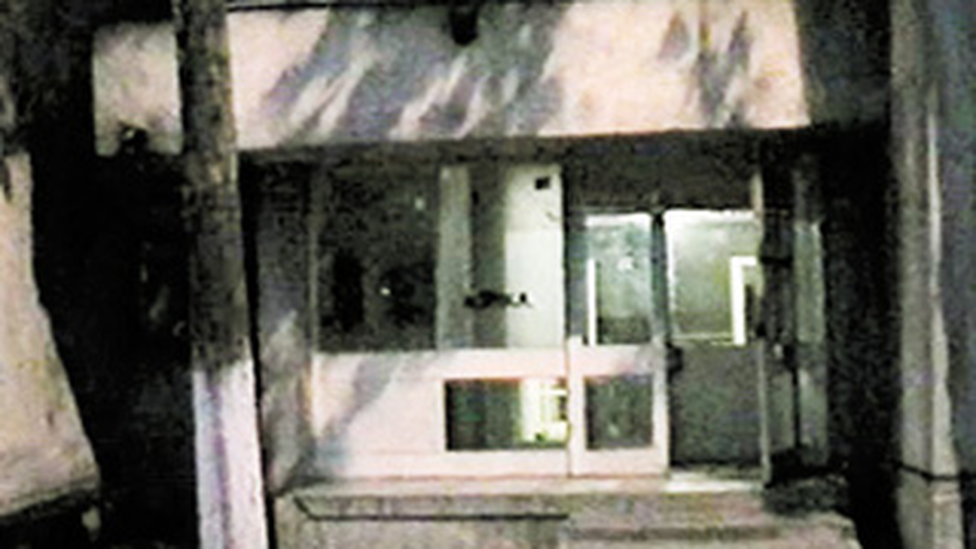 Ucigasul s-a distrat pe litoral cu banii luati din casa victimei! Criminalul din balconul vecin
