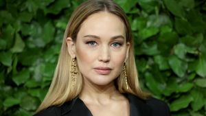Jennifer Lawrence îl trolează pe Leonardo DiCaprio? TikTok e de părere că da