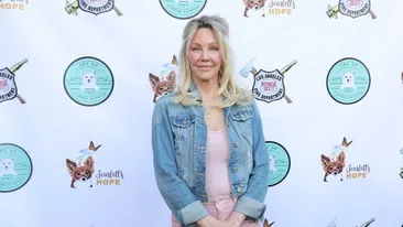 Cu cine se iubește Heather Locklear acum, după ce dependența de alcool i-a distrus cariera. Surpriză majoră la Hollywood!