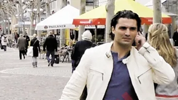 Zavoranca mai da o data cu barda-n sotul ei: Pepe s-a pozat ca taranul