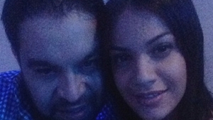 Florin Salam o sa-si puna mainile in cap! Betty l-a luat la "misto" pe tatal ei! Imaginea a ajuns la noi