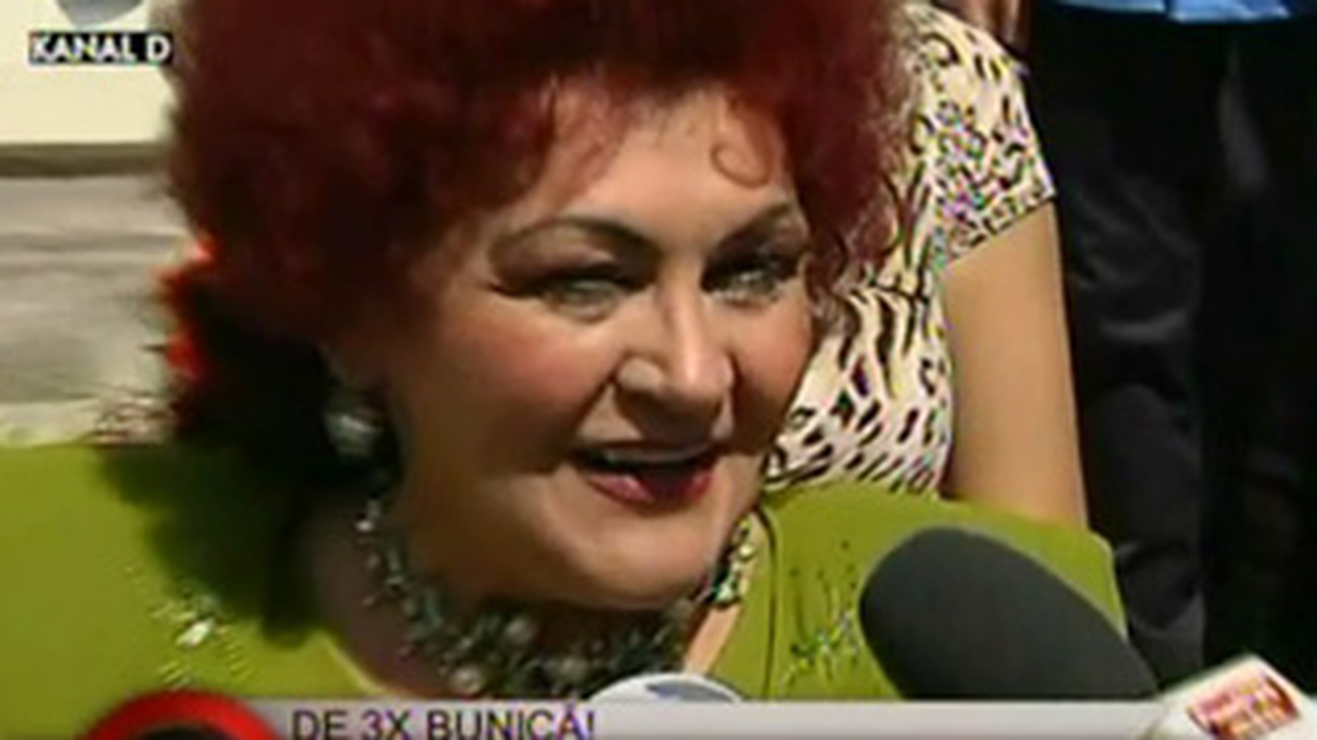 VIDEO Elena Merisoreanu si-a botezat nepotica! Afla ce cadou impresionant i-a dat micutei cu aceasta ocazie