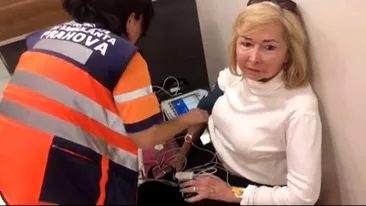 O turistă din America a rămas blocată aproape o oră în toaleta unui mall din Ploiești