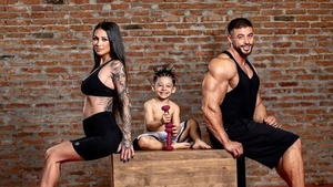 În trei săptămâni, Roxana Vancea va deveni mămică. Câte kilograme a acumulat până acum. “Nu mă simt însărcinată”