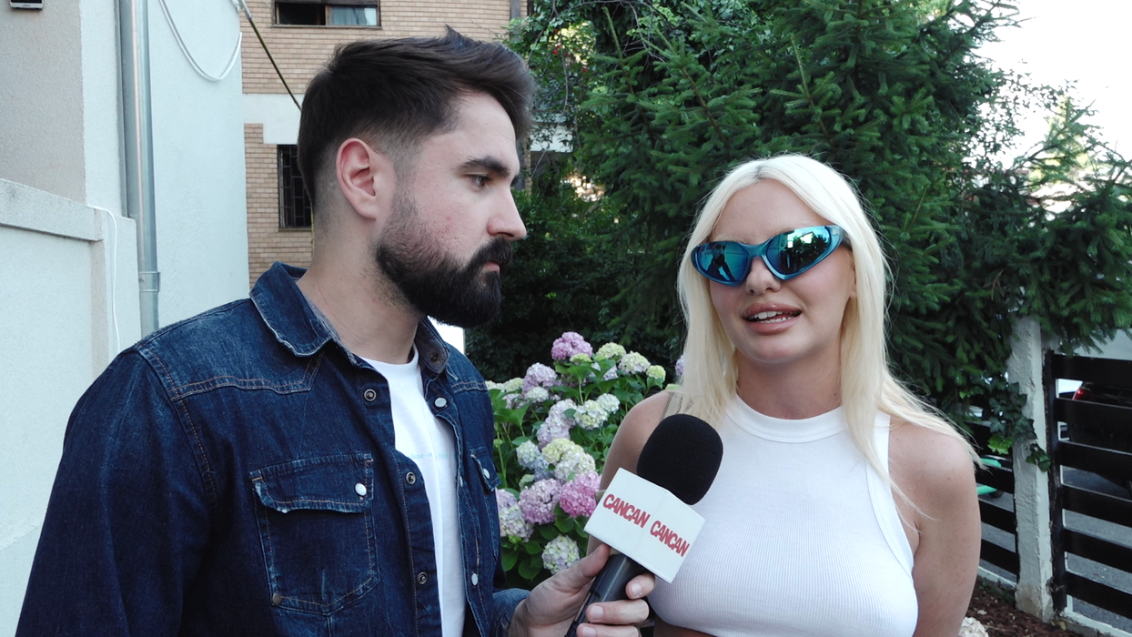 El îi face zilele amare Alexandrei Stan! Are 22 de ani, e model în Berlin, iar artista i-a compus, de curând, o melodie