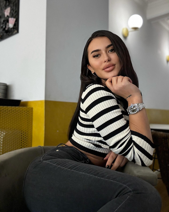 Larisa, noua manageră de la Taverna Racilor/ Sursa foto: Instagram