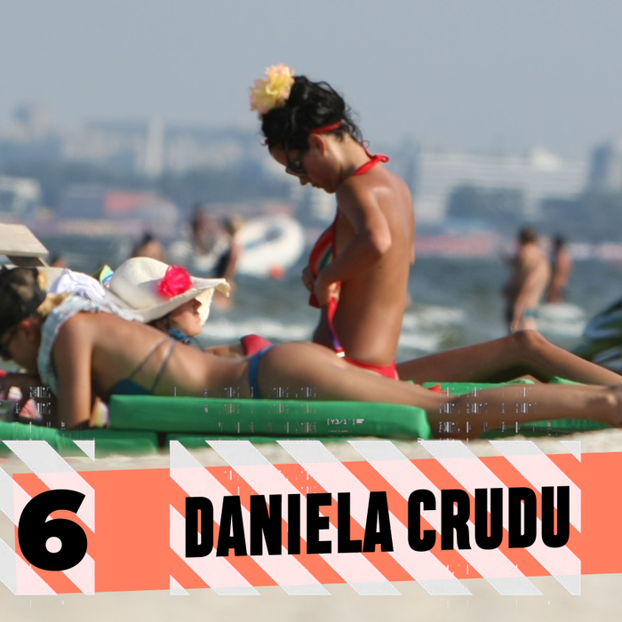 Top 30 vedete care “s-au jucat” cu sutienul pe plajă. Ce locuri ocupă în clasament Mihaela Rădulescu, Loredana Groza, Oana Zăvoranu, Ruby sau Roxana Vancea