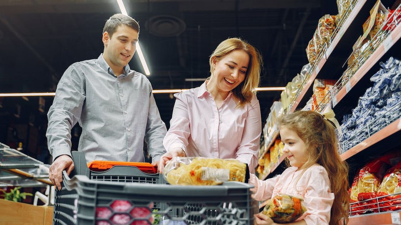 Kaufland vine miercuri, 28 februarie, cu prețuri de neratat! 39% reducere, o sută de grame costă doar 1,49 lei