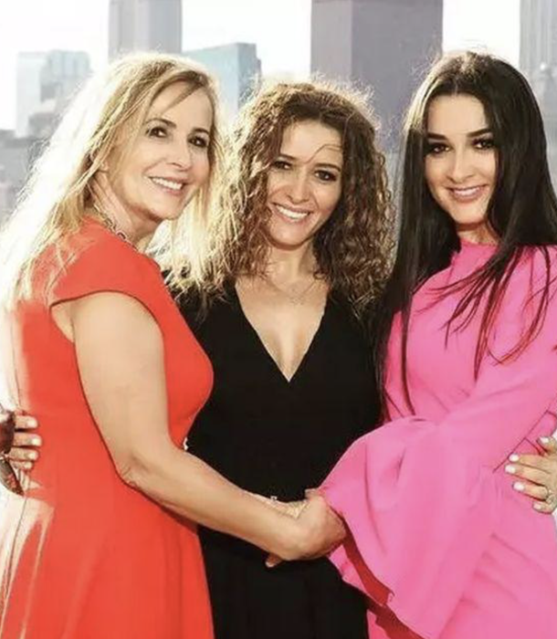 Cine este Corina Bode, soția lui Honorius Prigoană. Cu ce se ocupa tânăra înainte să-l cunoască