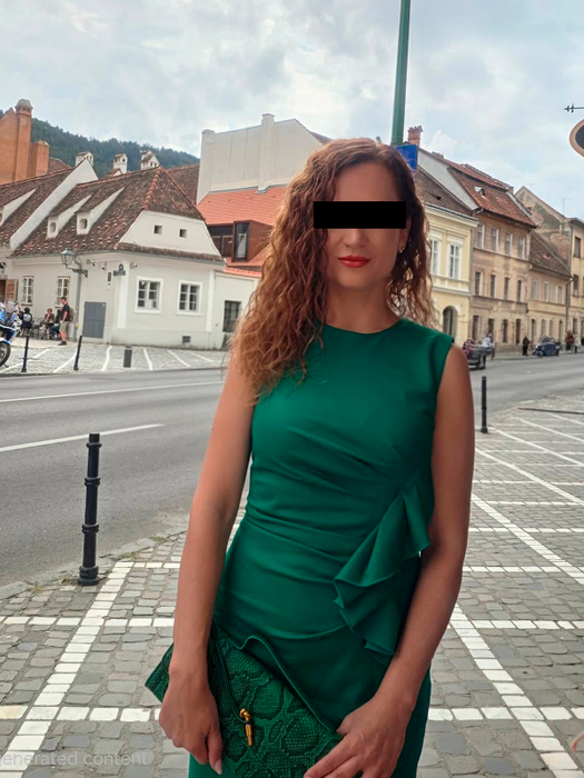 Ce a făcut soția chirurgului după escapada soțului. Imaginile cu doctorul și vedeta de la Antena 1 nu par să o afecteze