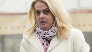 Chipurile din reviste sunt un mit! Iata adevaratele fete ale vedetelor, fara pic de machiaj. Imaginile de care si ele se sperie