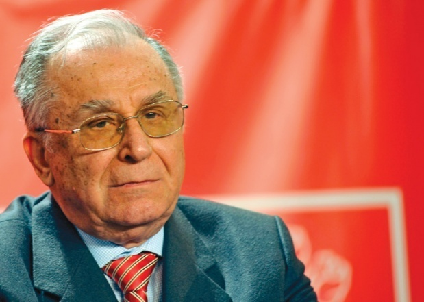Ion Iliescu, internat de urgență. A fost diagnosticat cu pericardită hemoragică și este operat la inimă