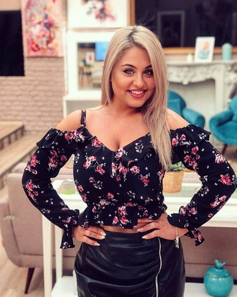 Sexy și voluptoasă, Plușica de la “Puterea dragostei” e decisă să dea lovitura în televiziune! Ce job vrea să obțină